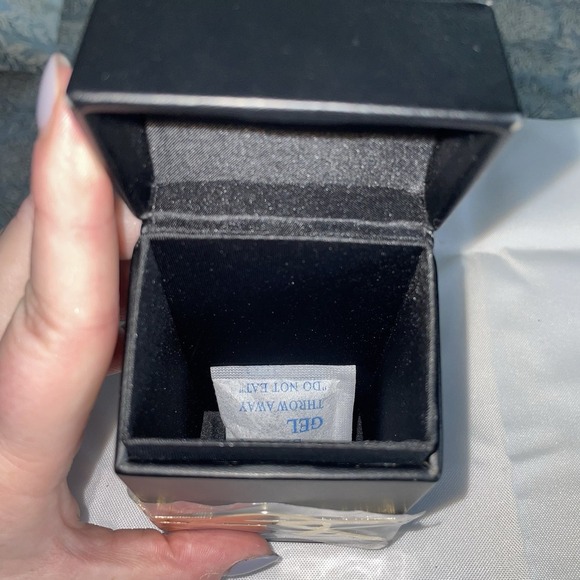 YSL BEAUTE Black Magnetic Brush Makeup Box Gold Logo YVES Saint Laurent NEW - Picture 11 of 12